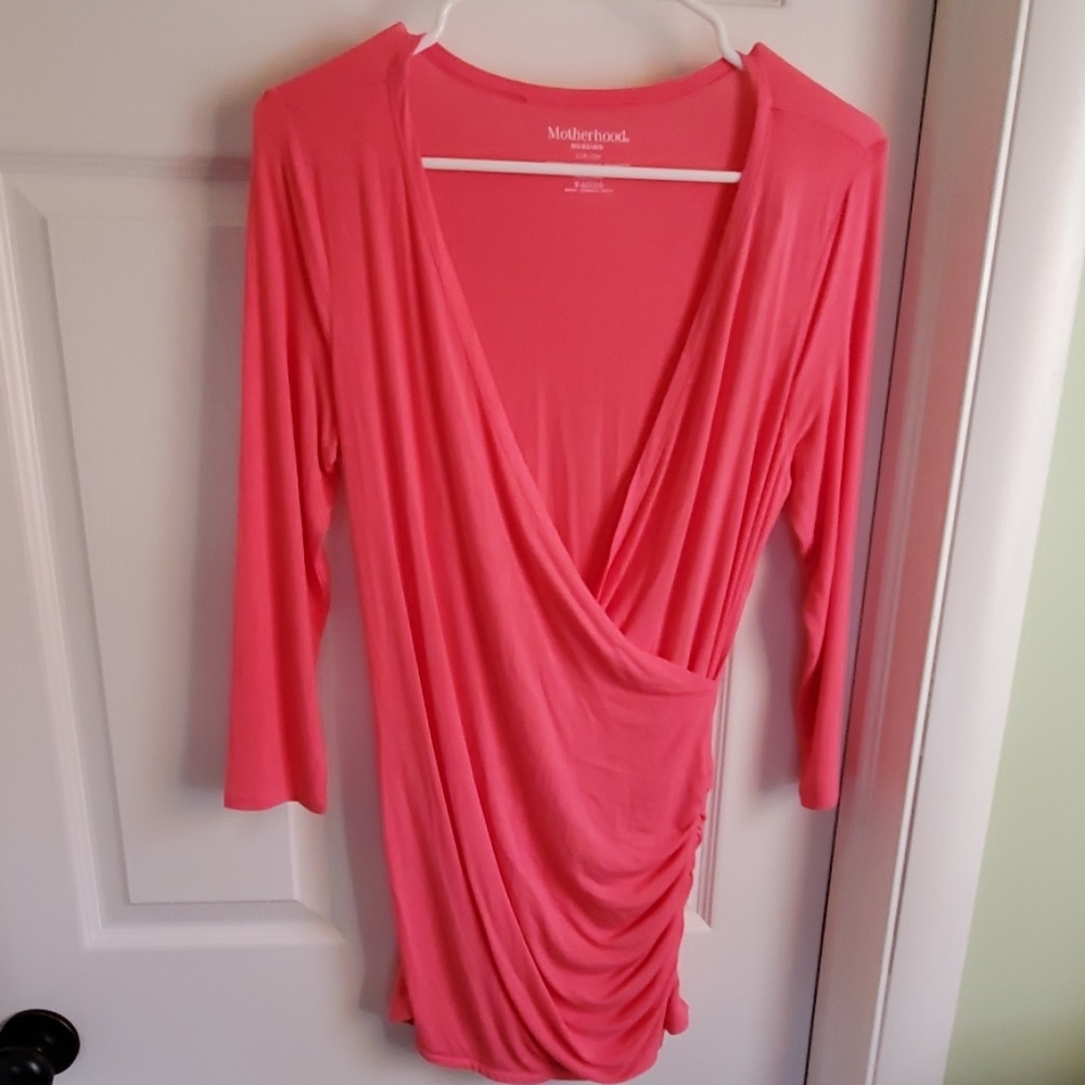 NWT Nursing Top, Motherhood Maternity
